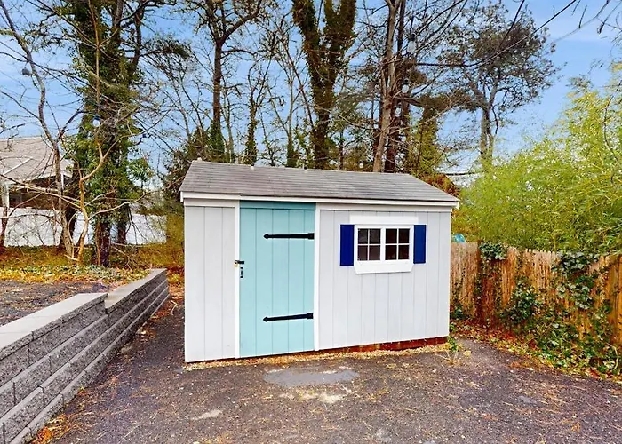 Periwinkle House